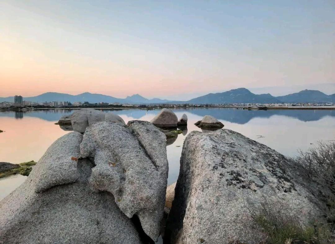 Apartmán Magic Dalu Con Posto Auto Olbia Exteriér fotografie